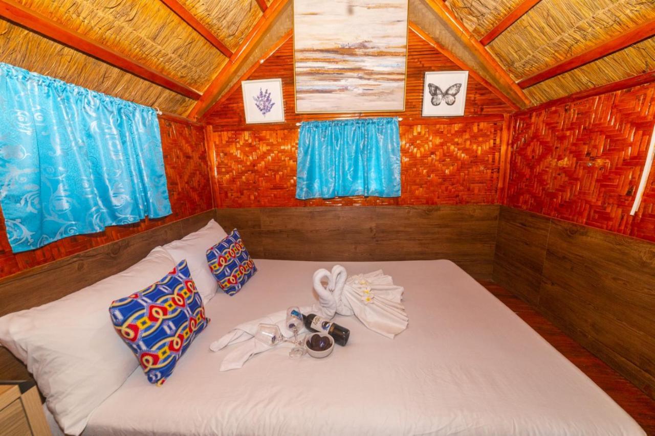 Blue Moon Inn Dauis Esterno foto