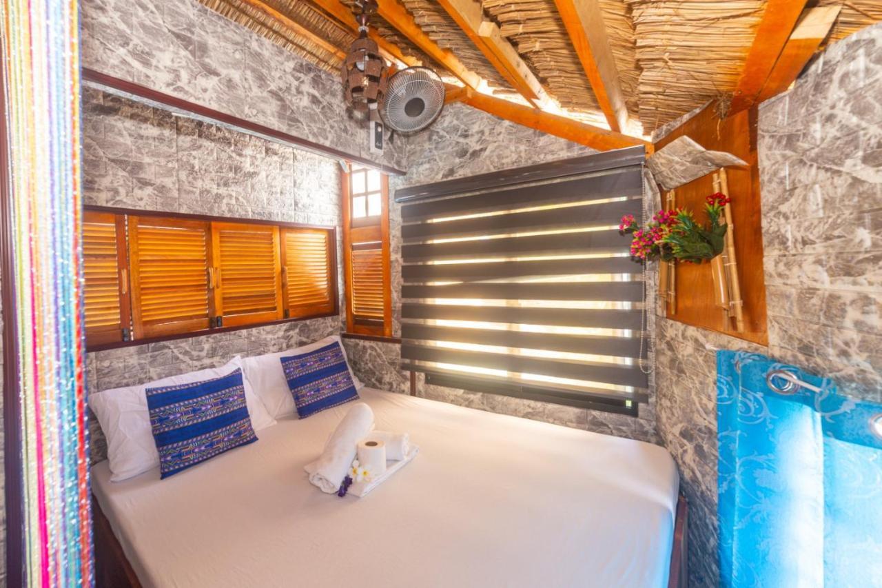 Blue Moon Inn Dauis Esterno foto