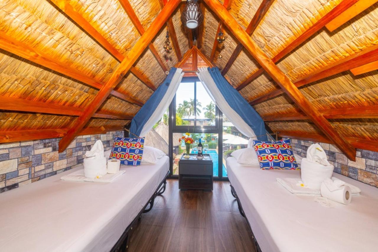 Blue Moon Inn Dauis Esterno foto