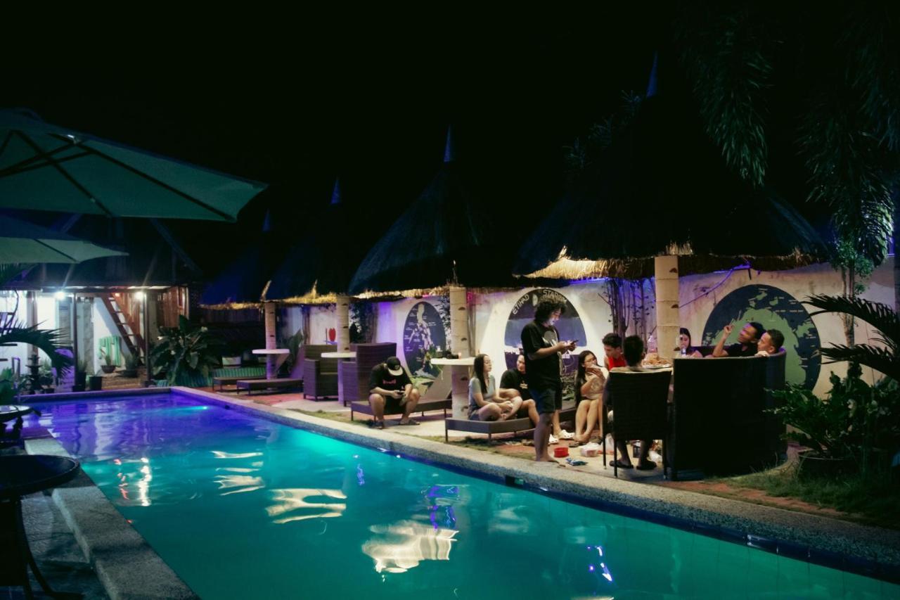 Blue Moon Inn Dauis Esterno foto