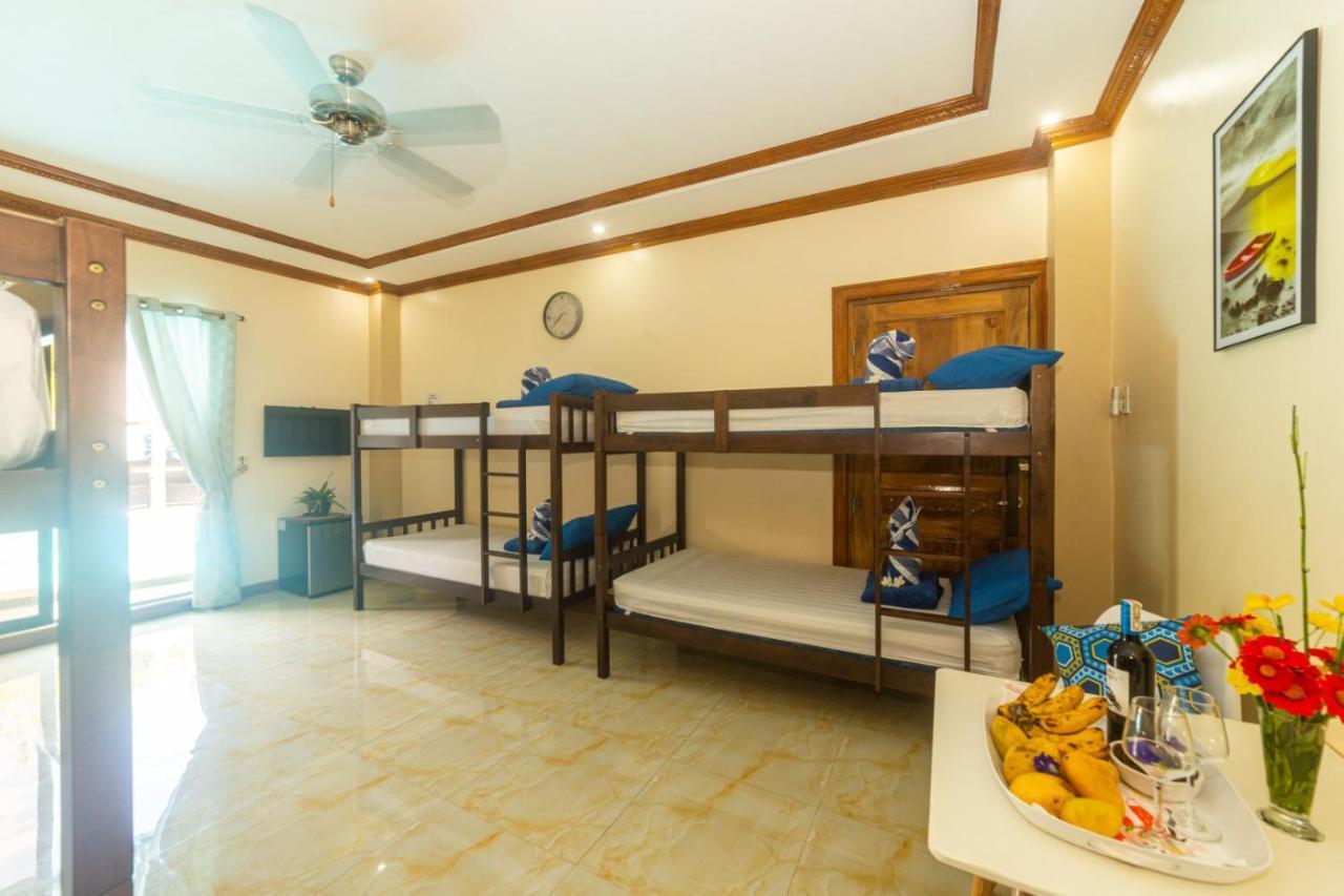 Blue Moon Inn Dauis Esterno foto