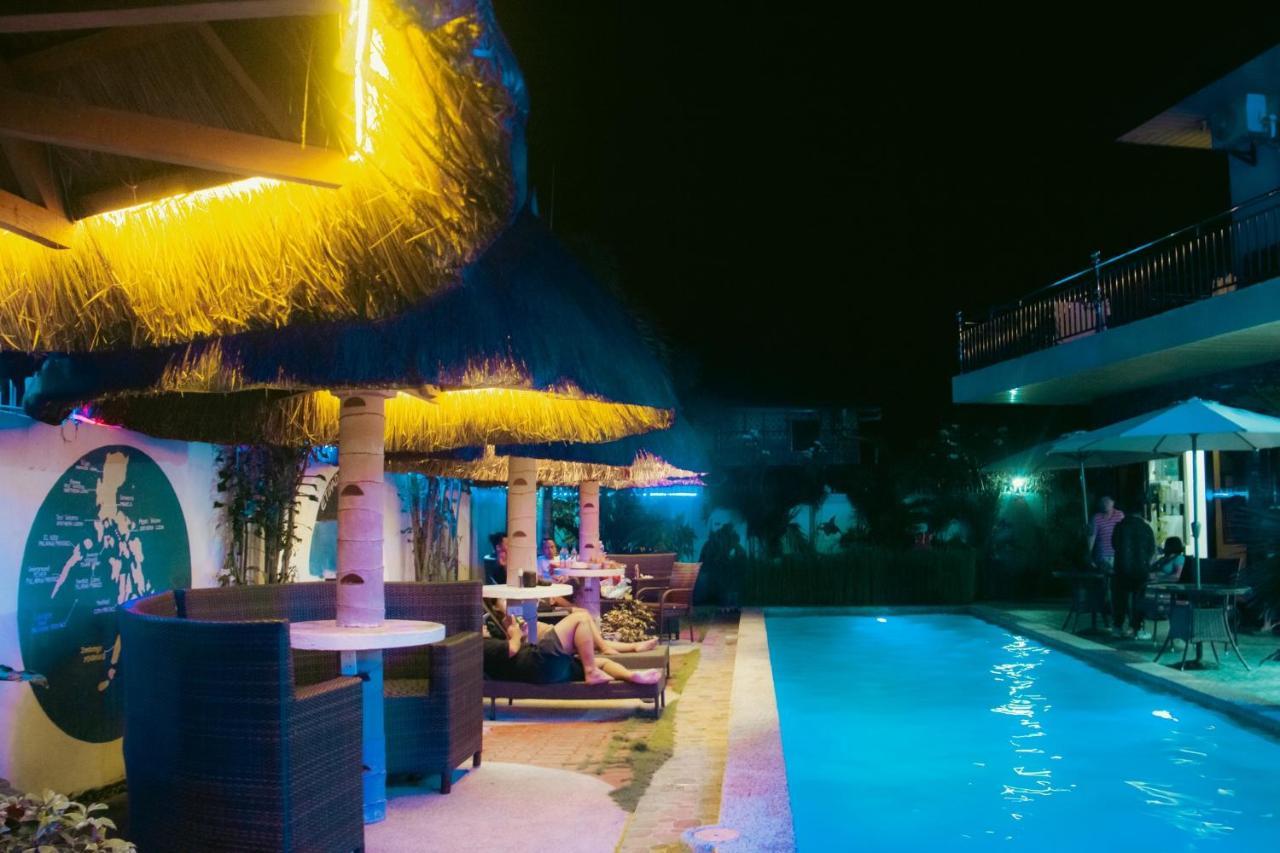Blue Moon Inn Dauis Esterno foto